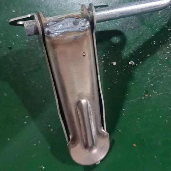 Máy gieo hạt, trỉa bắp có thể thay đổi số mỏ Turbo TBG512