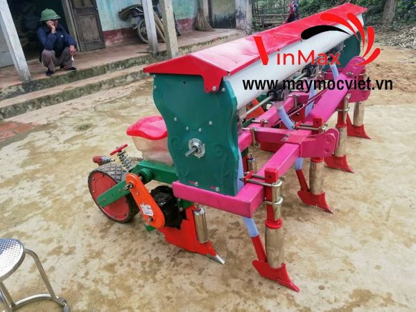 Máy gieo hạt, bón phân tự động 4 hàng Vinmax GHTD04