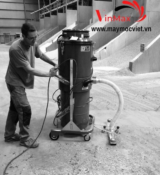 Máy hút bụi công nghiệp Delfin DM3 EL