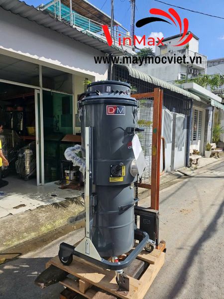 Máy hút bụi công nghiệp Delfin DM3 EL