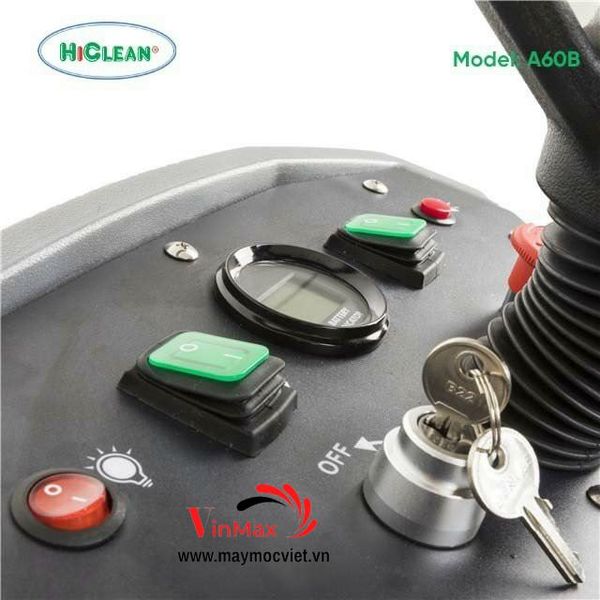 Máy chà sàn liên hợp ngồi lái HiClean A60B