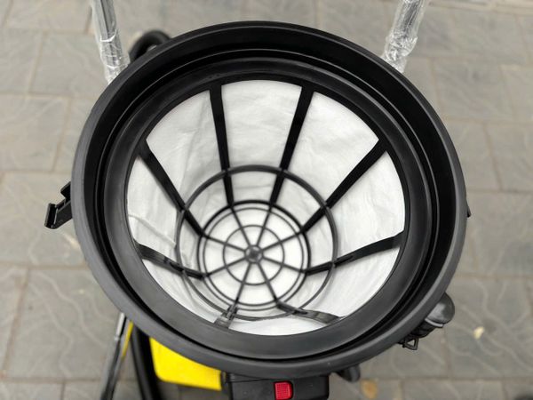 Máy hút bụi 80 lít 3 motor JETTA JET585