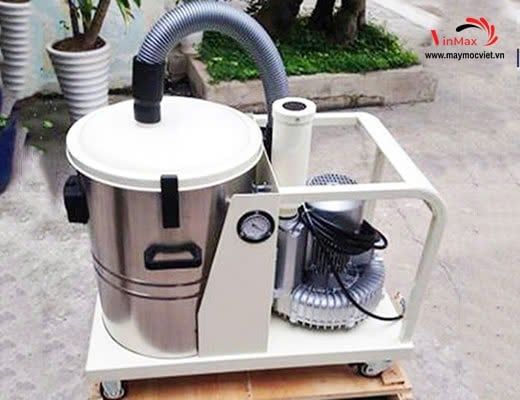 Máy hút bụi 3 pha Kumisai KMS 220