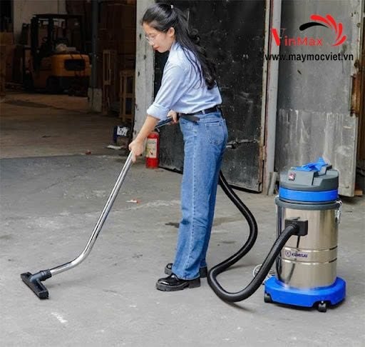Máy hút bụi 40 lít Kumisai PD40A