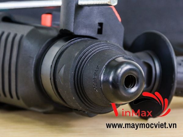 Máy khoan búa Classic CLA 5826
