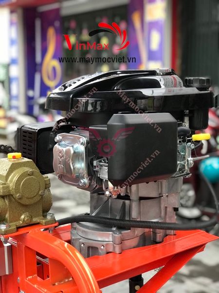 Máy khoan đất khung giá đỡ 7HP Kawasaki KW196