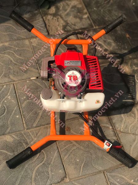 Máy khoan đất khung chữ X Mitsubishi TB43