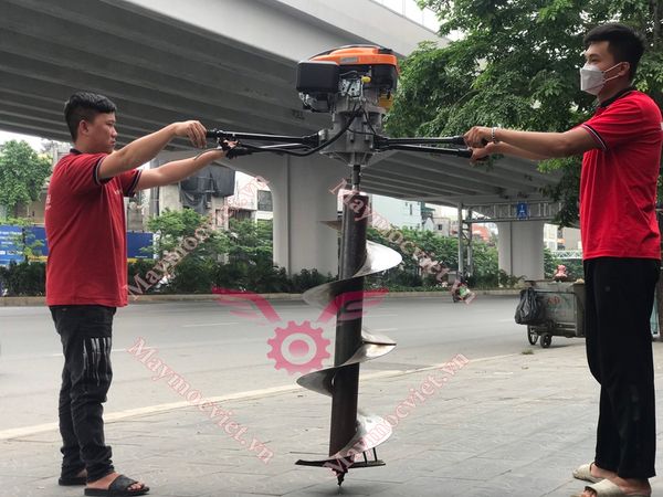 Máy khoan đất trồng cây Kawasaki  KD7HP ( mũi khoan 1.2m)