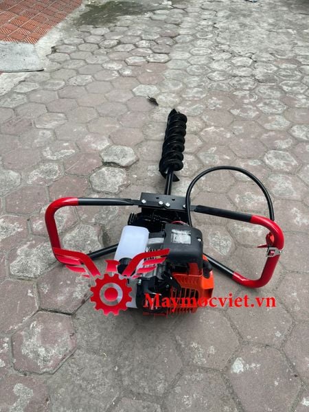 Máy khoan đất chôn trụ rào, trồng cây Sumo 520R