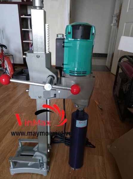 Máy Khoan Rút Lõi 1800W DCA AZZ02 130