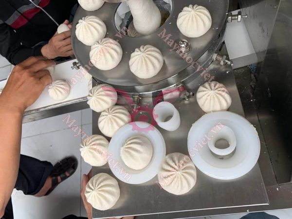 Máy làm bánh bao tự động Vinmax BB200