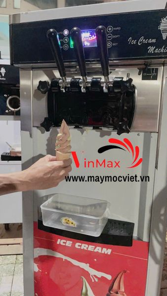 Máy làm kem 3 vòi  Vinmax YKF8228