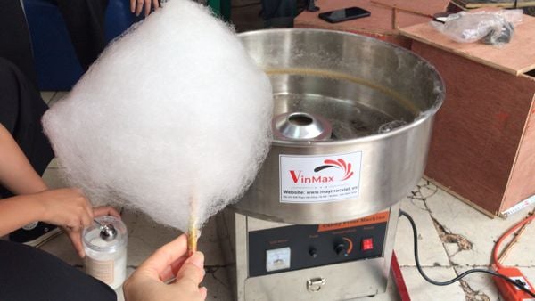 Máy làm kẹo bông chạy điện Turbo TBB52