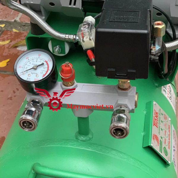 Máy Nén Khí Không Dầu Giảm Âm Tupank TAK-110KD Siêu Nhanh