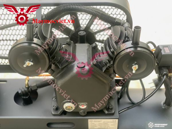 Máy Nén Khí Dây Đai Huspanda HCD 105L