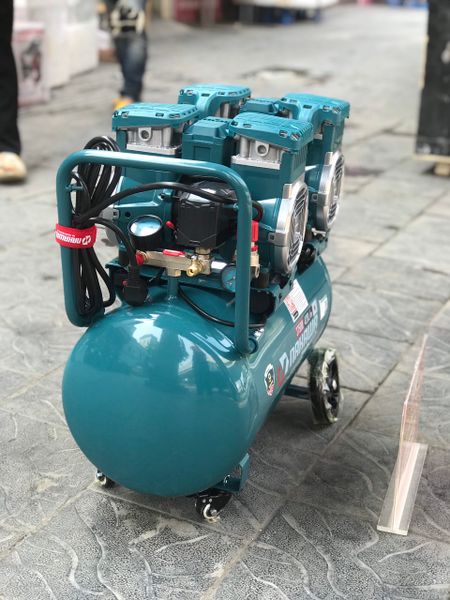 Máy Nén Khí Không Dầu Nakawa 3750W NK-BH5050PRO 50L