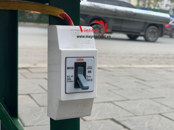 Máy nghiền đất bầu ươm, máy nghiền phân bò VMDA32