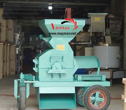 Máy nghiền đất, phân bò Turbo TBN550