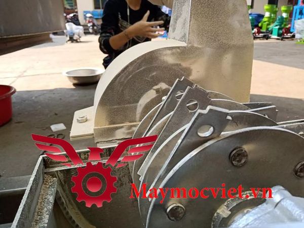 Máy nghiền bột, thảo dược 18 búa inox VMN18