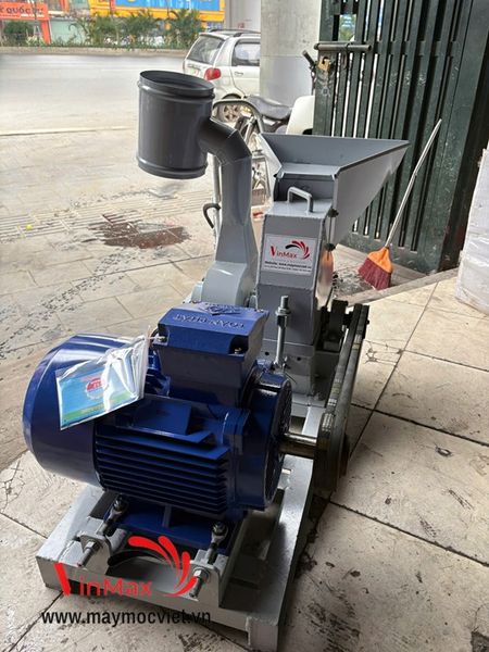 Máy nghiền thức ăn chăn nuôi 11kw VMN14