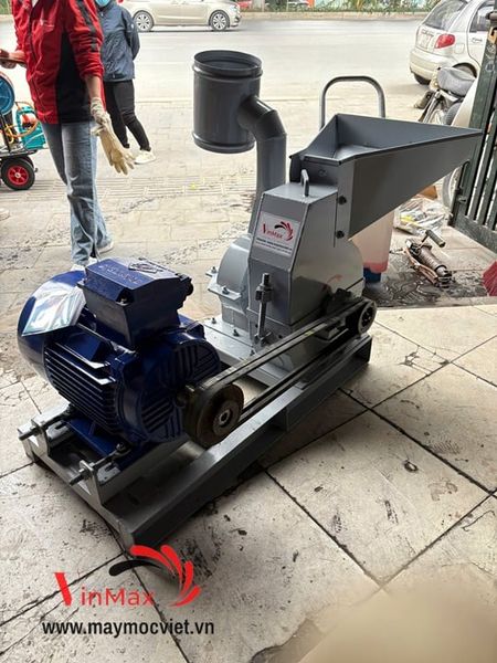 Máy nghiền thức ăn chăn nuôi 11kw VMN14