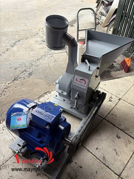 Máy nghiền thức ăn chăn nuôi 11kw VMN14