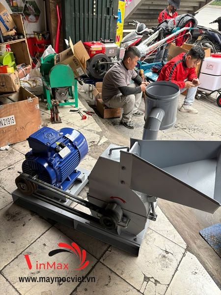 Máy nghiền thức ăn chăn nuôi 11kw VMN14