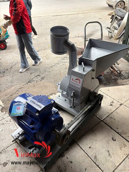 Máy nghiền thức ăn chăn nuôi 11kw VMN14