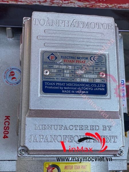 Máy nghiền bột, dược liệu 15 búa Vinmax VMN3000