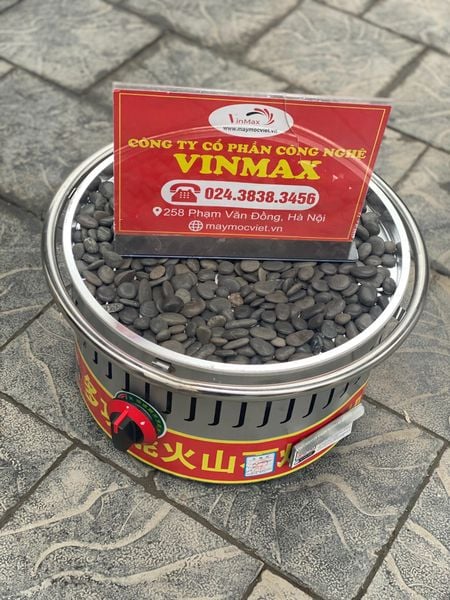 Bếp đá nướng xúc xích, lạp xưởng dùng gas Vinmax VMB550