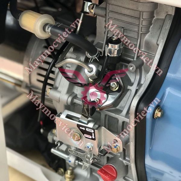 Máy phát điện chạy dầu 7kW Huspanda HD8500 đề nổ