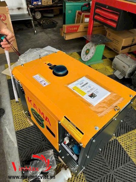 Máy phát điện chạy dầu 3kw Kama 4500T