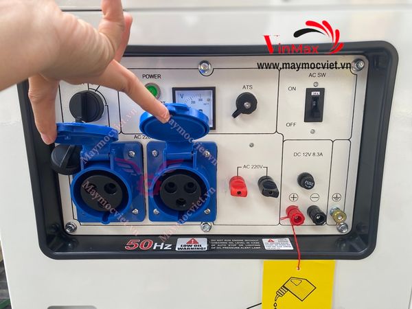 Máy Phát Điện Chạy Dầu 10Kw KDE15000T