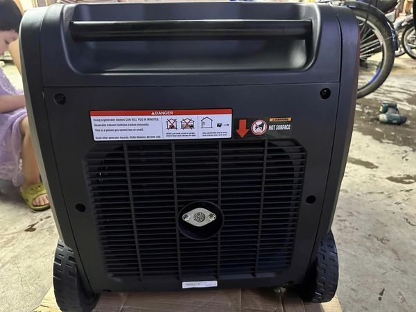 Máy Phát Điện Chạy Xăng Ipower 5Kw SC6600iED Inverter Có Đề Siêu Cách Âm