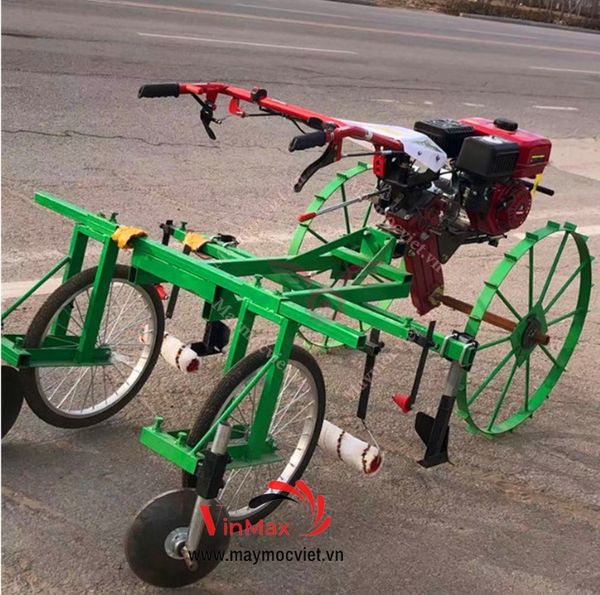 Máy phủ bạt, máy trải màng phủ dùng trong nông nghiệp TBB70