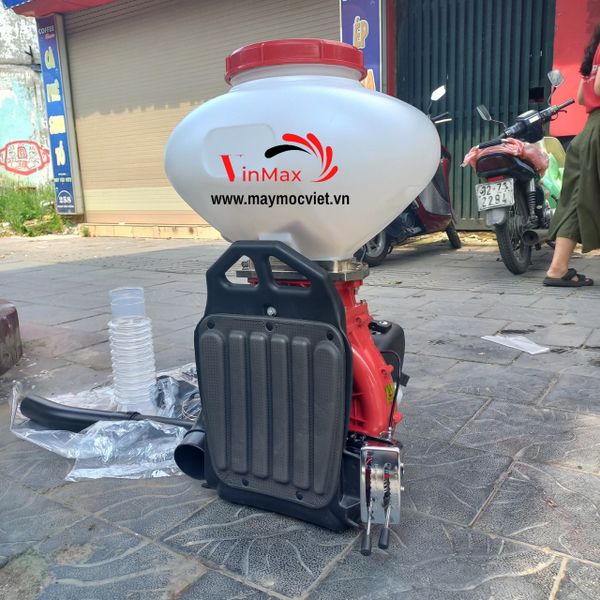 Máy phun phân bón,xạ phân, phun phòng dịch Turbo HKD26