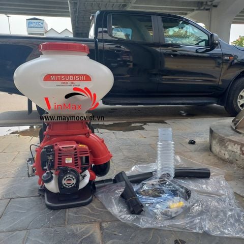 Máy phun phân bón,xạ phân, phun phòng dịch Turbo HKD26