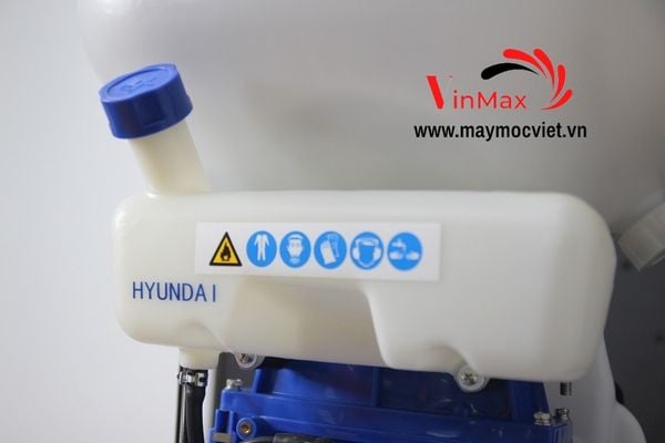 Máy phun đa năng Hyundai HD26-8E