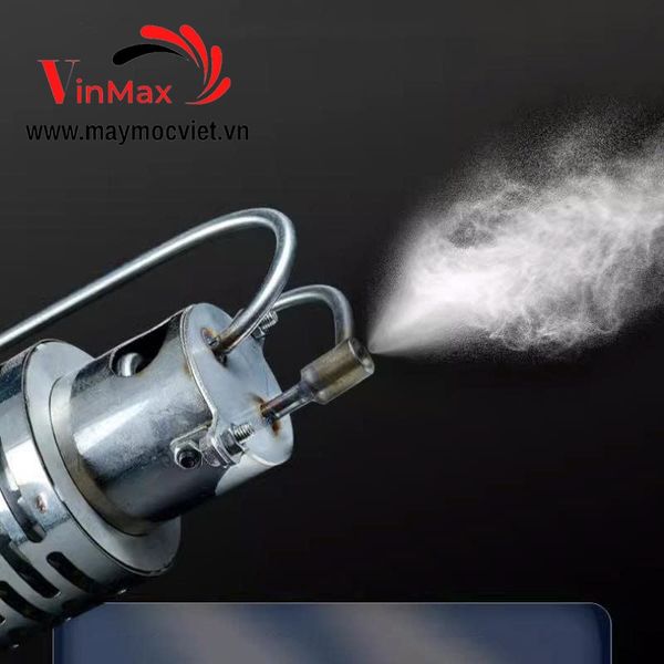 Máy phun khói lạnh cảm biến giọng nói sử dụng remote Turbo PK99