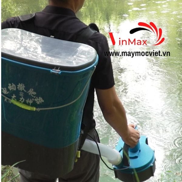 Máy phun rải phân acquy 12V Turbo TBP12