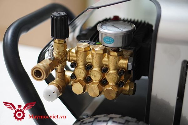 Máy phun rửa xe Palada 15M26-3.7S2