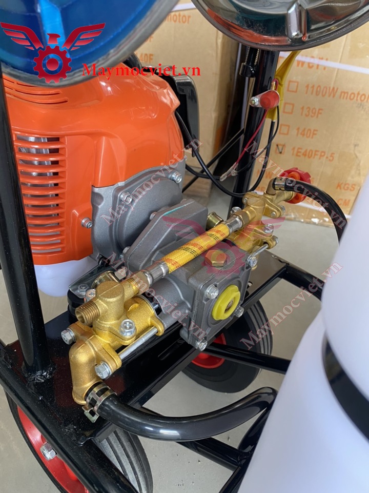 Máy phun thuốc khử trùng xe đẩy 60 lit VMPX60 ( động cơ Trung Quốc