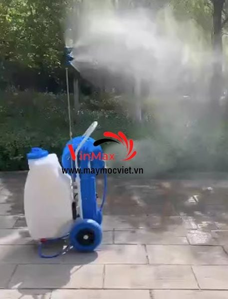 Máy phun thuốc di động dùng acquy Turbo TB45