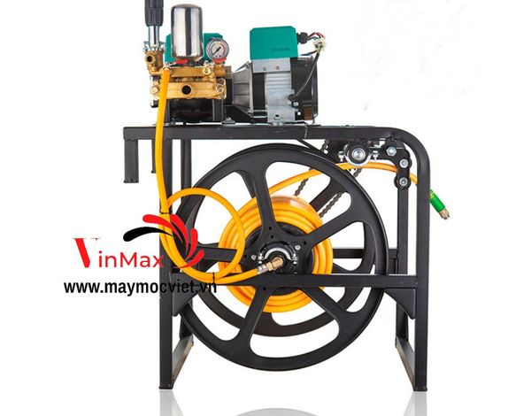 Máy phun thuốc trừ sâu Tự Động điều khiển từ xa Turbo TBP1800
