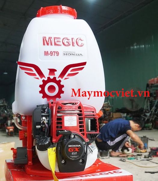 Máy phun thuốc Honda GX35 MEGIC M 979