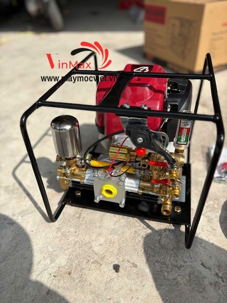 Máy Phun Thuốc xách tay Reload RL868 (bơm đồng)