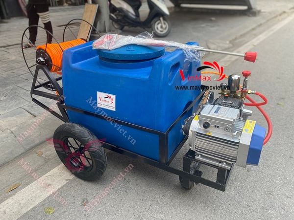 Máy phun thuốc công nghiệp thùng phi VMTP200D