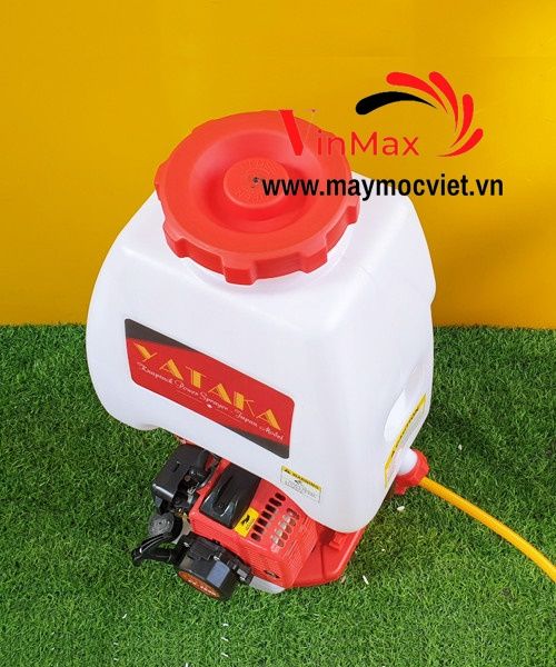 Máy phun thuốc YATAKA CS 768B