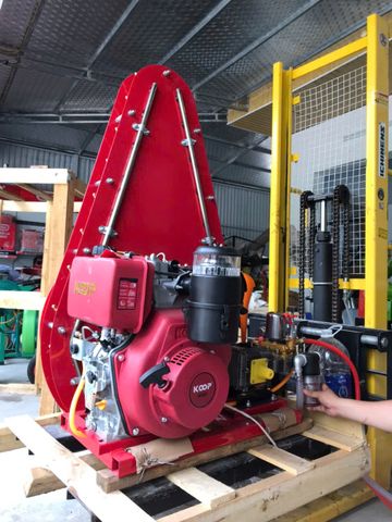 Máy phun sương, phun thuốc dạng tháp 20 béc 13HP Koop KPS13