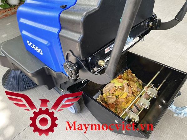 Máy quét rác đẩy tay HiClean HC680